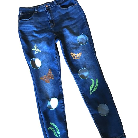 Cutout Jeans Women, Junior Size 15: Upcycled Painted Butterfly Funky Pants - Picture 4 of 13